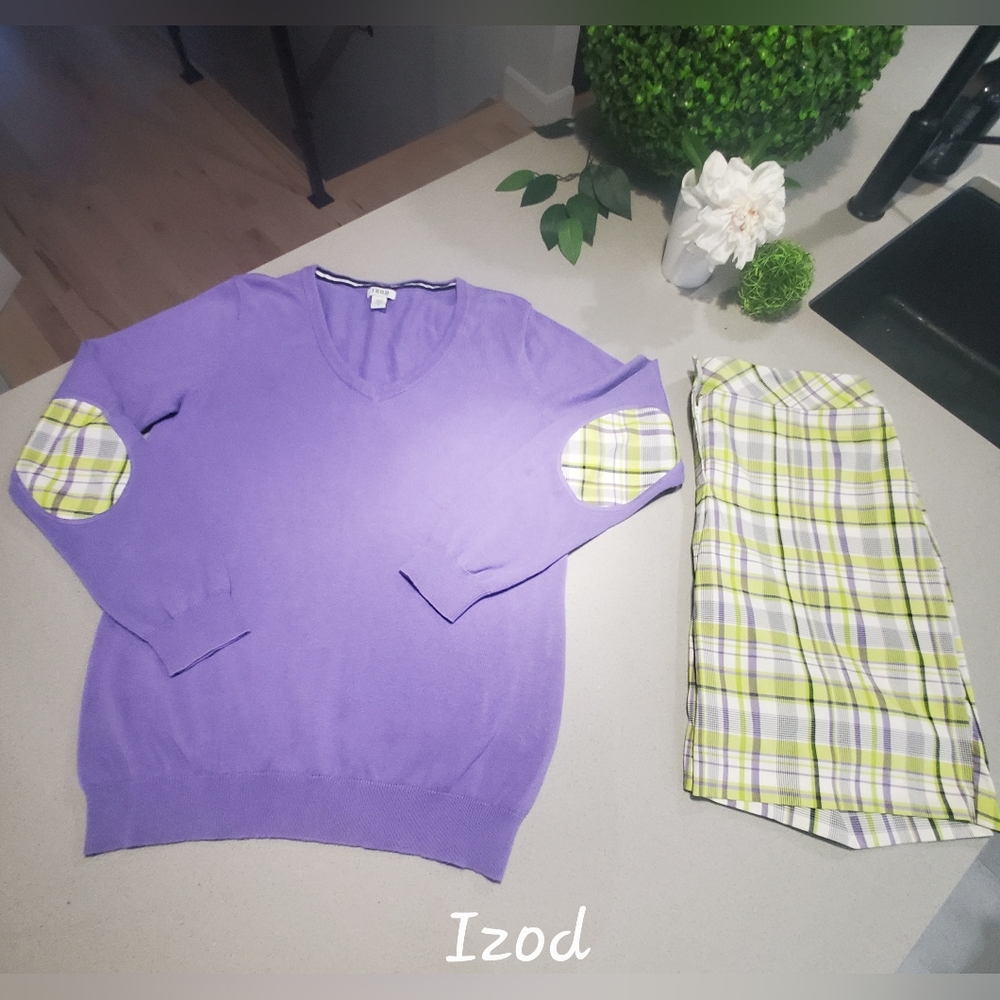 IZOD Superbe ensemble de 2 pièces avec bermudas et tricot léger